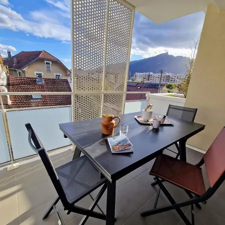 T3 Spacieux, Proche Du Et Du Grand Port Avec Garage *