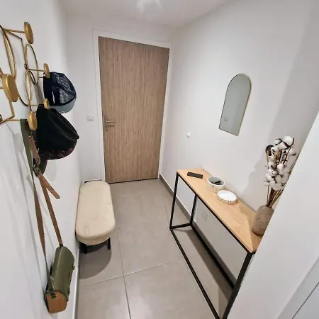 T3 Spacieux, Proche Du Et Du Grand Port Avec Garage Appartement *