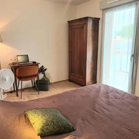 Appartement T3 Spacieux, Proche Du Et Du Grand Port Avec Garage *