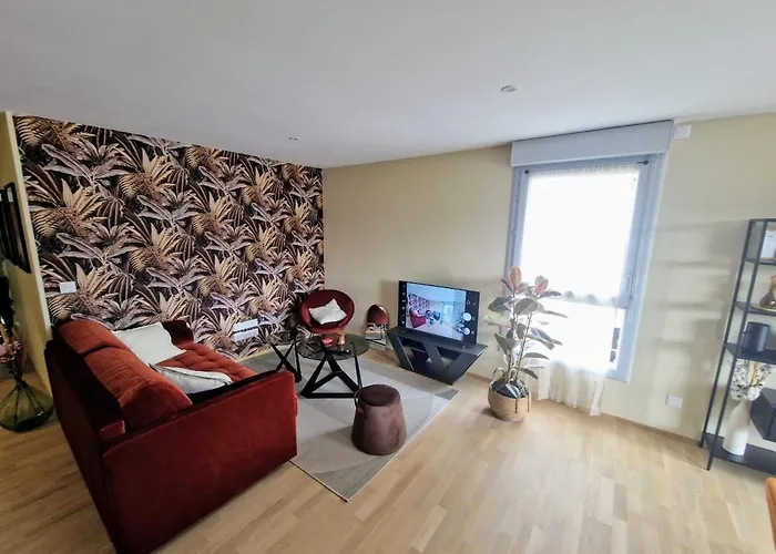 T3 Spacieux, Proche Du Et Du Grand Port Avec Garage *